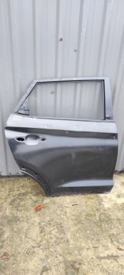 Hyundai tucson ii дверь правое задняя nowe oryg фото №1