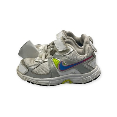 Buty sportowe dla dziewczynki NIKE 25,5