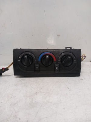 Панель керування кондиціонера fiat 175 купе фото №1