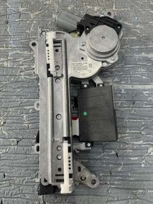 Механізм кришки електричний peugeot 508 i sw 9677615380 фото №1