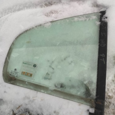 Стекло дверь правый задняя малый skoda octavia 43r-00049 фото №1