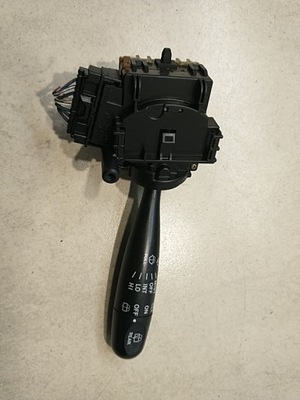 Перемикач двірник yaris 1.0 173647 фото №1