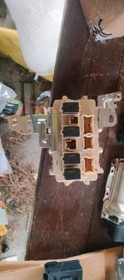 X-trail t32 коробка предохранителей предохранители фото №1