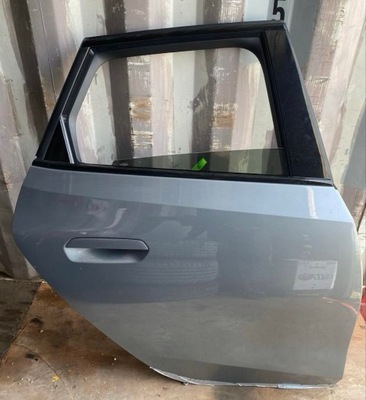Bmw 2 u06 дверь правый задняя цвет цвет c4w фото №1
