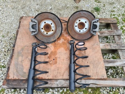 Суппорт ступица амортизатор p+l peugeot 3008 5008 ii фото №1