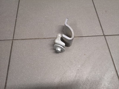 Петля крышки багажника audi rs6 c5 4b9827299b фото №1