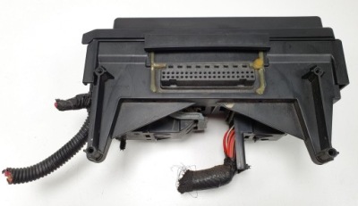 Коробка предохранителей jeep grand cherokee iii wh фото №1