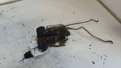 Замок двері правий перед 2pin mitsubishi galant фото №1