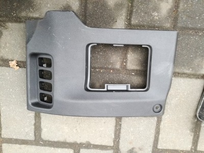 Mitsubishi asx 14 rok захист консолі запобіжників фото №1