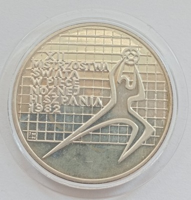 200 Złotych 1982 Mistrzostwa Świata w piłce nożnej w Hiszpanii Znakomity XF