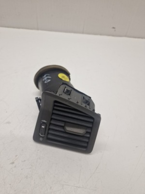 Решётка обдув правая воздуховод v70 ii, xc70 i, s60 i фото №1