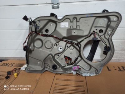 Подъемник окон правый перед octavia ii 1z1837656b фото №1