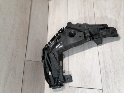 Volvo xc40 напрямна бампер правий задня 32227485 фото №1