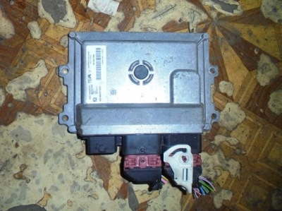 Citroen бортовий комп'ютер a2c1444340001 9819657880 фото №1