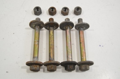 Болт эксцентриковая оригинальная mercedes 500sl r129 sl500 w124 w201 2013300018 фото №1