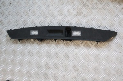 Bmw 7 g11 g12 молдинг крышки подсветка номерного знака 252157a фото №1