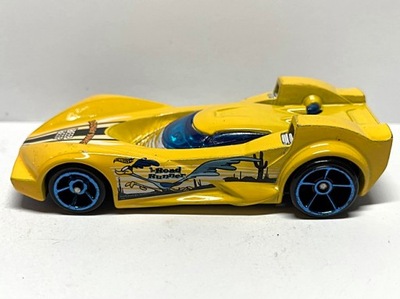 HOT WHEELS-SCOOPA DI FUEGO Z 2009 ROKU (9)