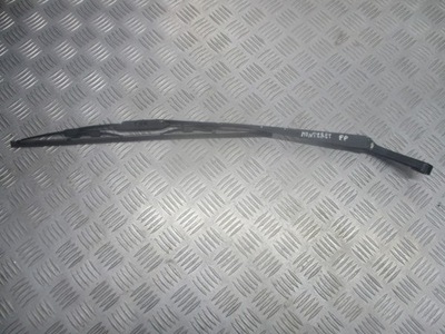 Важіль двірники правий перед opel monterey i m92 фото №1