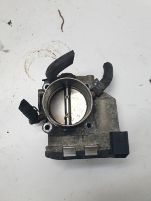 Дроссельная заслонка vw sharan 2.0 b 06a133062b фото №1