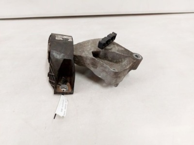 Renault captur 0.9 900 tce кронштейн подушка двигуна фото №1