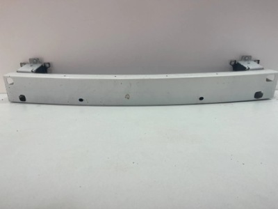 Nissan pulsar 2014 задняя балка бампера фото №1