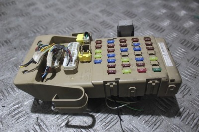 Коробка запобіжників subaru legacy v фото №1