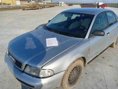 Audi a4 b5 лонжерон рама чверть - ліва передня фото №1