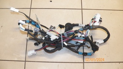 JUEGO DE CABLES DE TAPA PARTE TRASERA TOYOTA RAV 4 IV RESTYLING 1.8 HÍBRIDO 82184-42611  