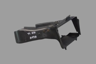 Audi tt 8n r32 воздуховод воздуха 8n0117227 h179 фото №1