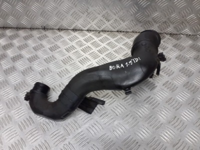 Труба шланг интеркулер vw bora 1.9 tdi фото №1