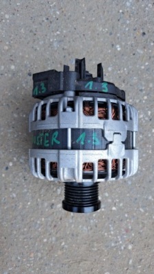 Генератор dacia duster 1.3 tce 231007518r фото №1