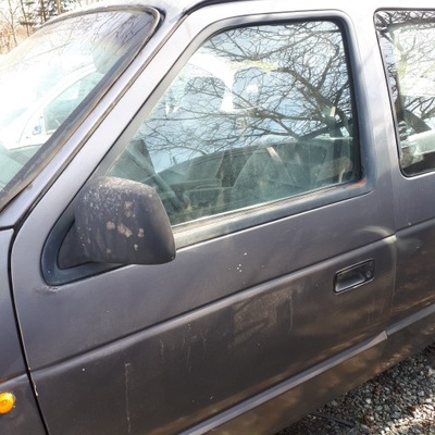 Chrysler voyager ii 90-95 дверь левый перед фото №1