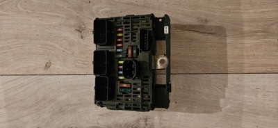 Модуль bsi коробка предохранителей citroen c5 9656086580 фото №1