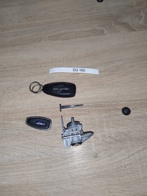 KUGA MK II ПУЛЬТ КЛЮЧ KEYLESS Z ВКЛАДЫШЕМ ЗАМКА