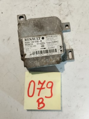 Renault clio ii 8200136038 блок керування подушок подушка безпеки фото №1
