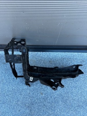 Кронштейн лампи ліва панель фари bmw 7 f01 фото №1