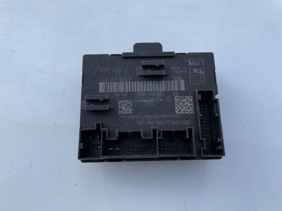 UNIDAD DE CONTROL MÓDULO DE PUERTA 5Q0959393A AUDI A3 S3 8V  