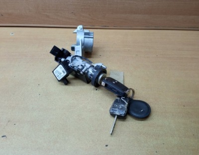 Замок запалювання 2 ключі opel zafira c 2.0 cdti фото №1