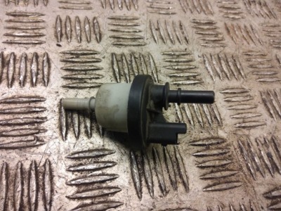 Клапан вакуумный smart forfour 454 8200248821 30981365 0.9l бензиновый 2018 фото №1