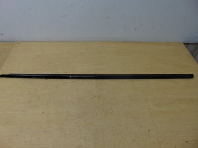 Молдинг боковая уплотнитель jaguar f-pace hk83 фото №1