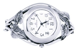 Zegarek damski w oprawie srebra próby 925