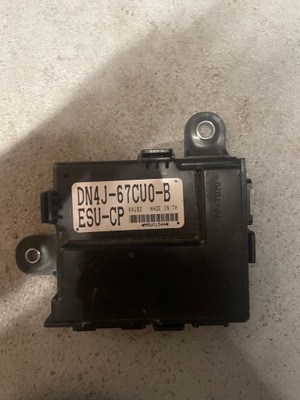 Mazda mx-30 модуль зарядки dn4j-67cu0-b фото №1