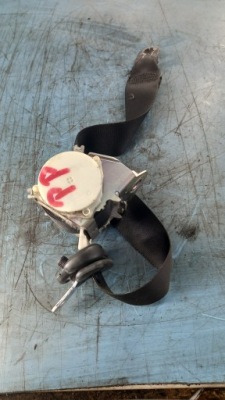 Ремінь bezp. правий перед ford focus 1.6tdci mk2 06r фото №1