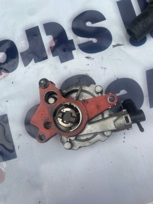 Насос вакуум nissan qashqai 1.6 dci r9ma405 146503760r фото №1