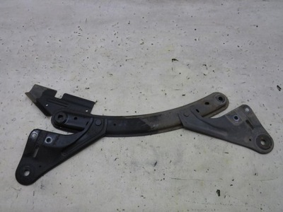 Кронштейн подрамник volvo v40 ii 2.0 d4 фото №1