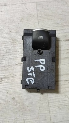 Alfa romeo stelvio 2021 кнопка вікон правий перед фото №1