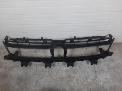 Усилитель решетка решётка бампера vw caddy 2k5 фото №1