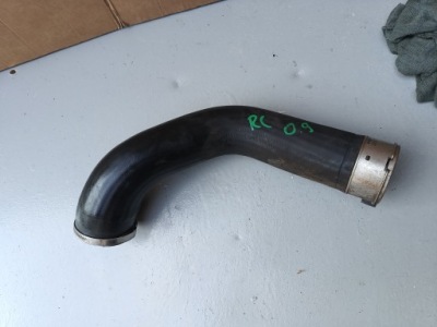 Renault captur i 13r- 0.9 tce шланг труба пабтрубок  интеркулер 6670974 фото №1