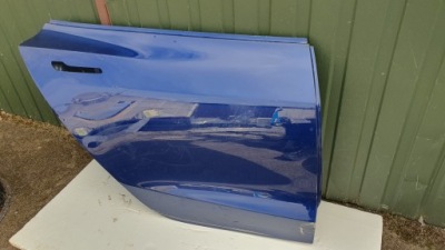 Tesla model 3 дверь задняя задняя правое  оригинал фото №1