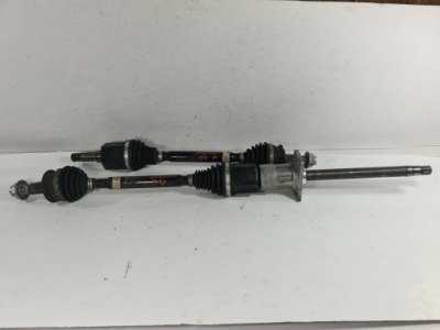 Stelvio приводной вал левая короткий 2.0 b фото №1